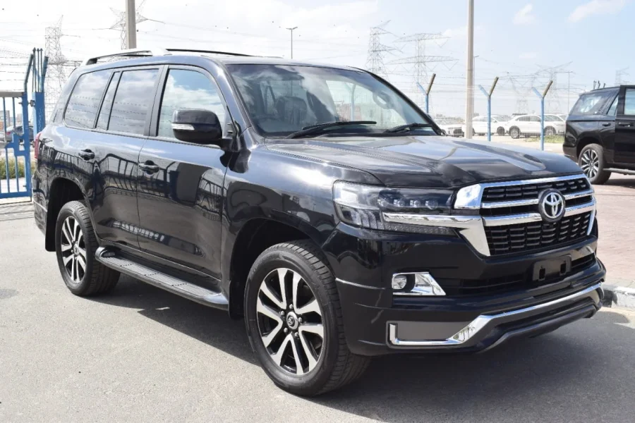 2017 Toyota Land Cruiser