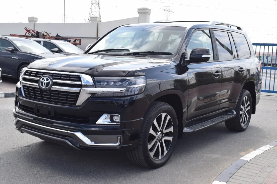 2017 Toyota Land Cruiser